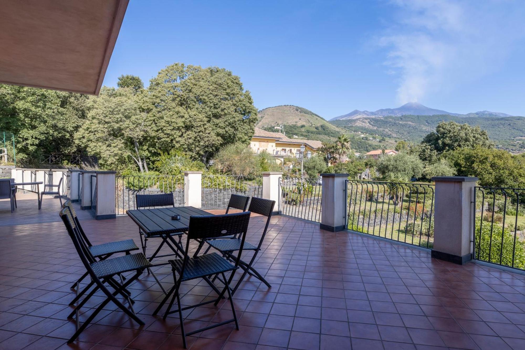 Villa Vulcano, Tra L'Etna E Il Mare Цафферана-Этнея Экстерьер фото